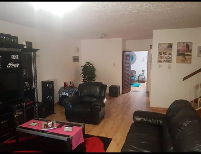 3 BEDROOM TOWNHOUSE SOLD IN WONDERBOOM